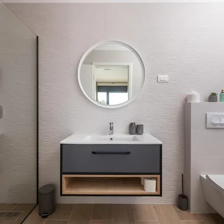 Feriehus Cozy In With Kitchen Krnica